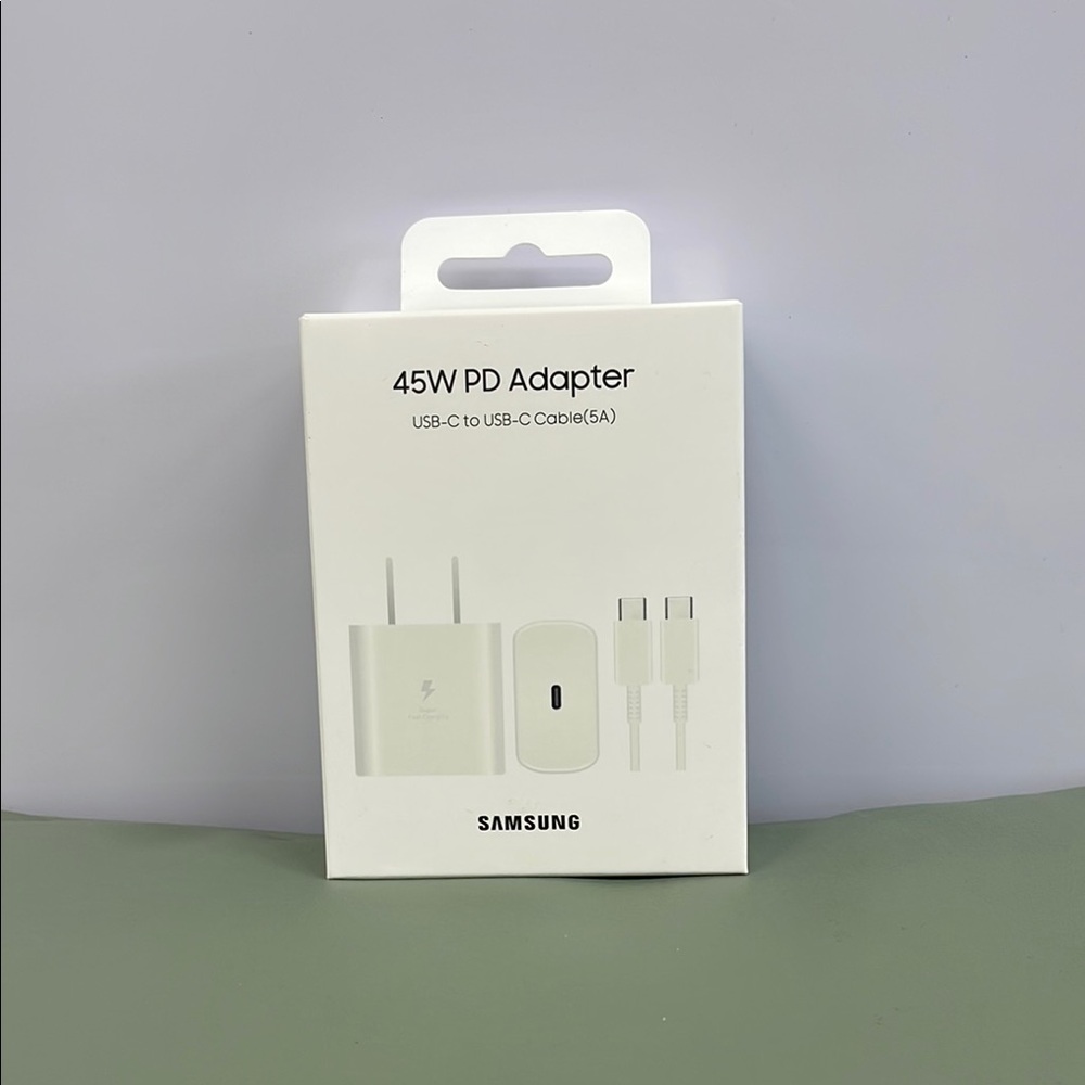 Samsung 45W USB-C Adapter in White